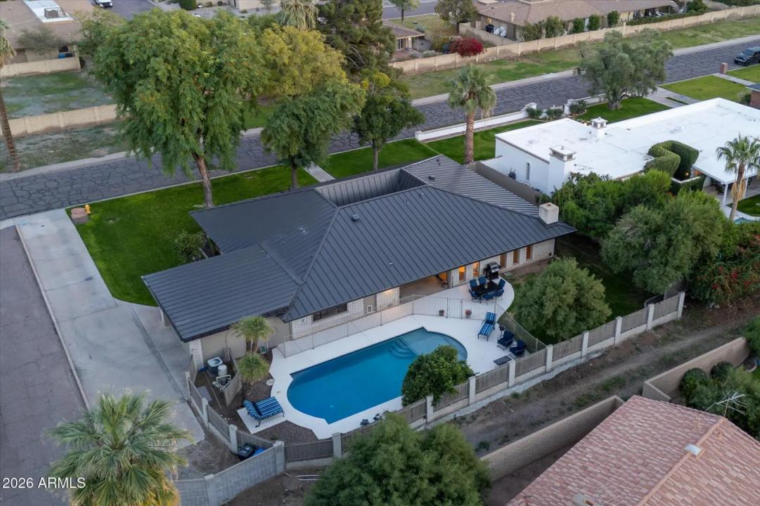 Real Estate Picture 37