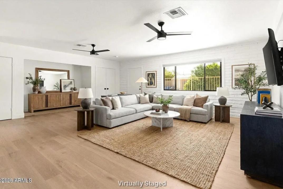 Real Estate Picture 38