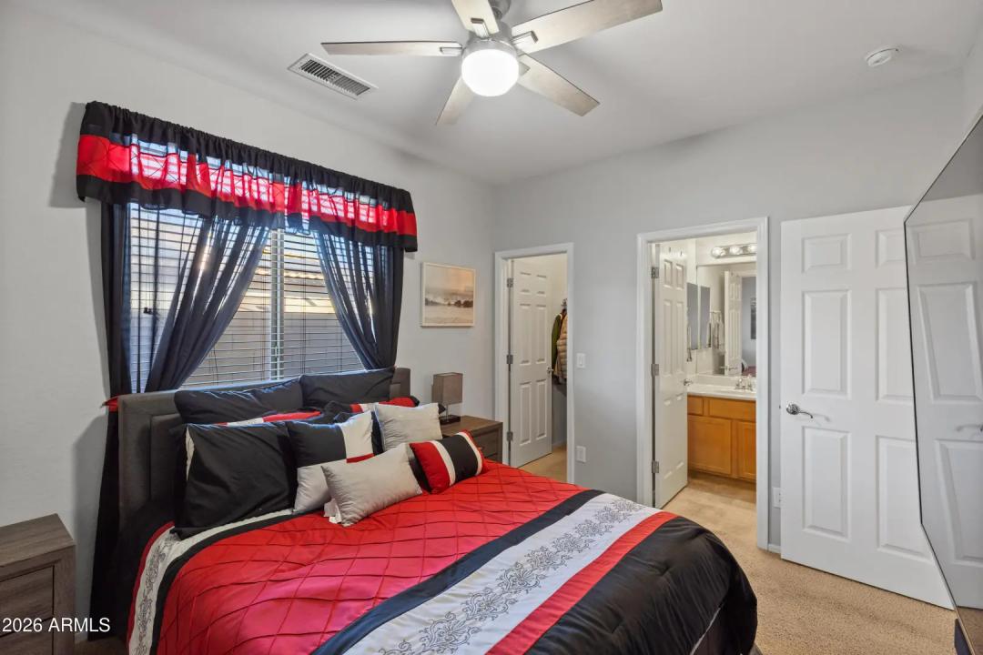 Real Estate Picture 29