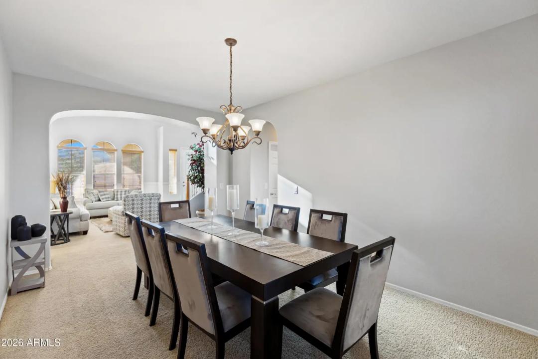 Real Estate Picture 33