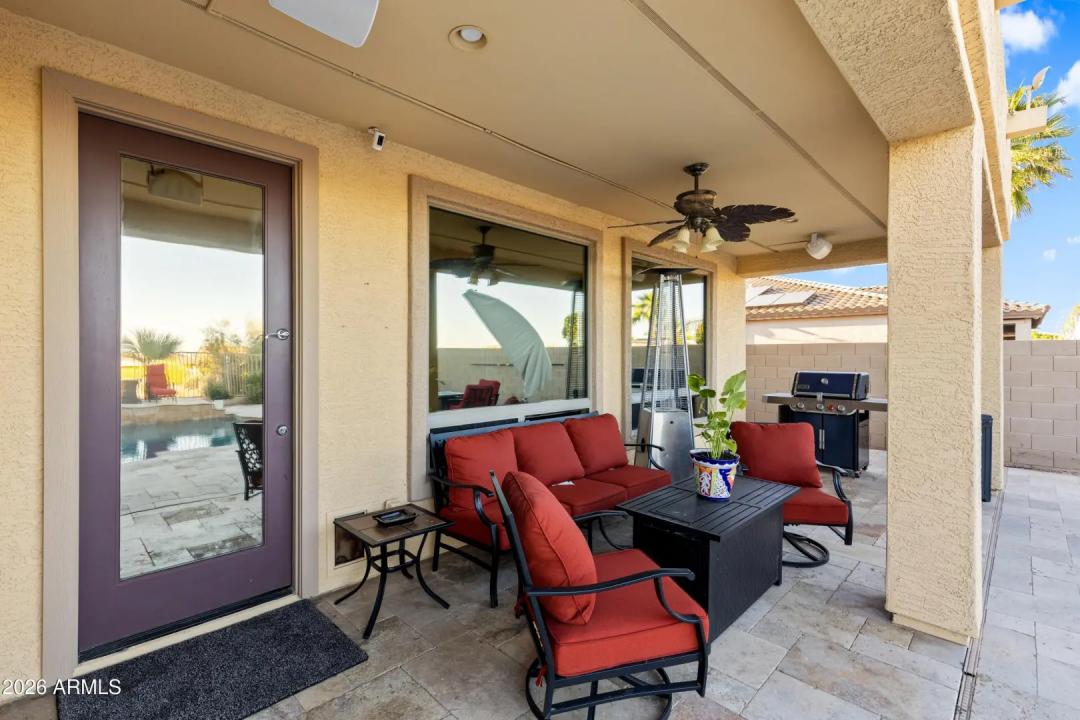 Real Estate Picture 10