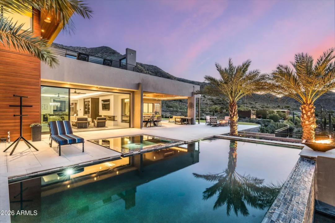 Real Estate Picture 43