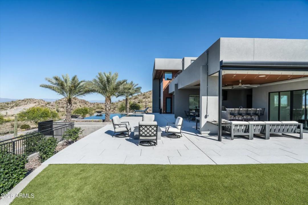 Real Estate Picture 58