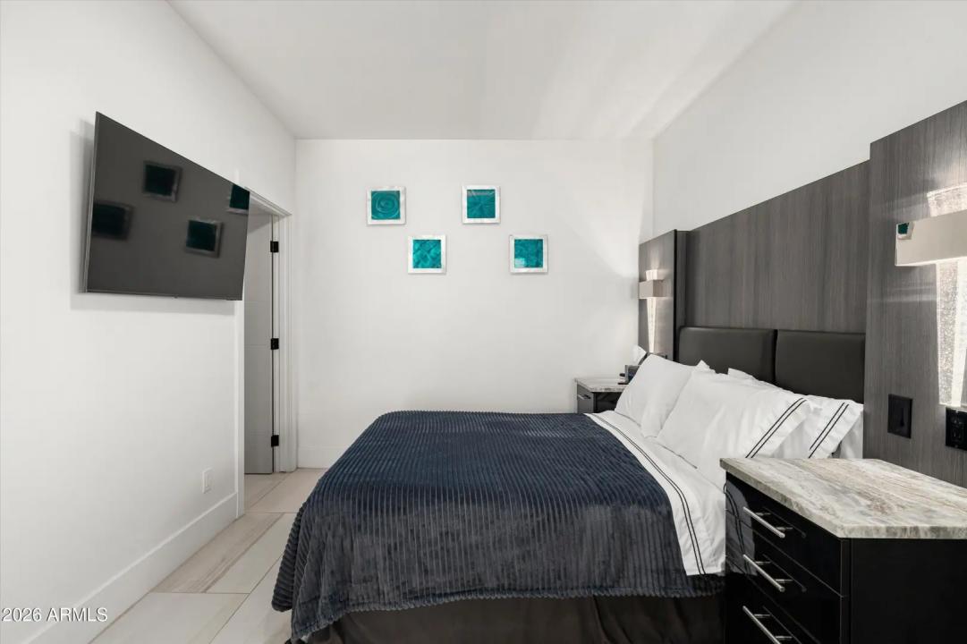 Real Estate Picture 34