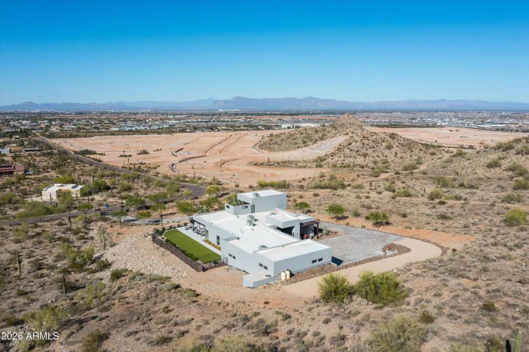 Real Estate Picture 64