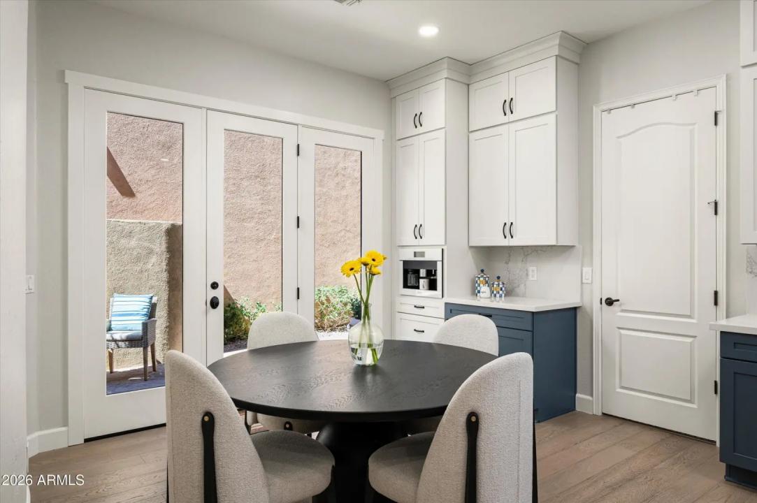 Real Estate Picture 22