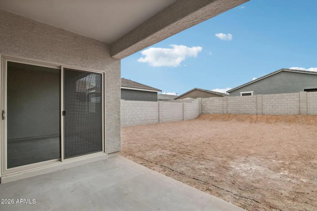 Real Estate Picture 30