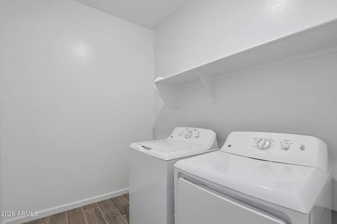 Real Estate Picture 21