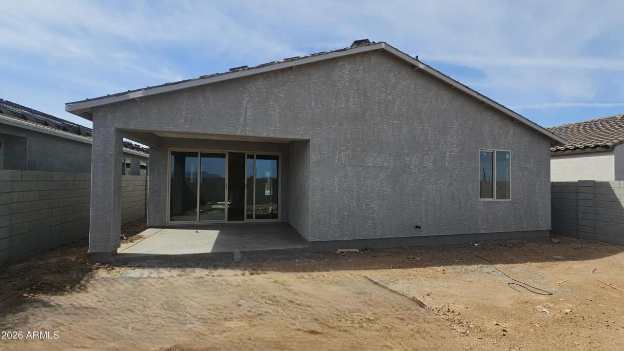 Real Estate Picture 10