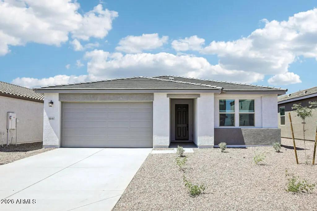 6646 E FIDDLENECK Way San Tan Valley AZ 85143