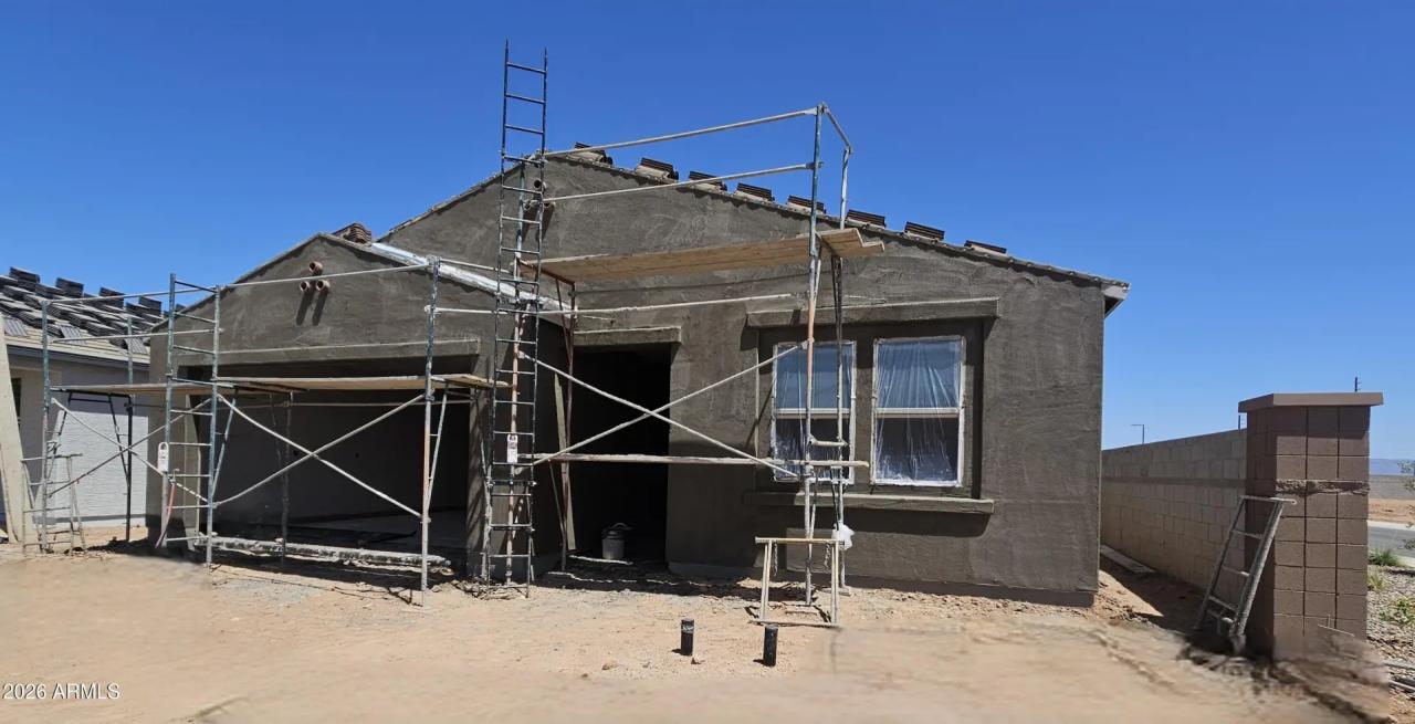 Real Estate Picture 2
