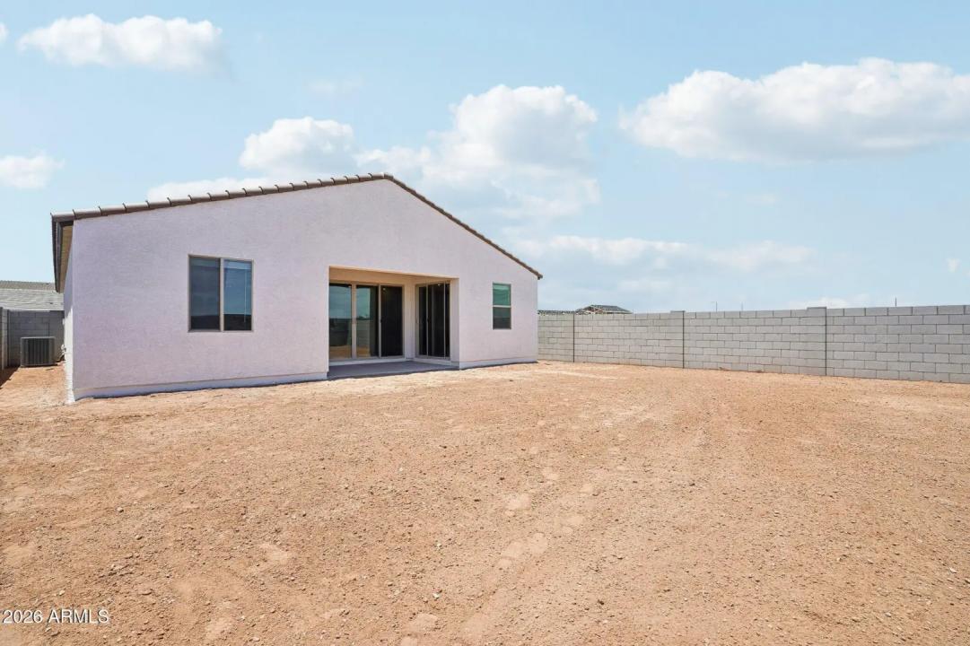 Real Estate Picture 26