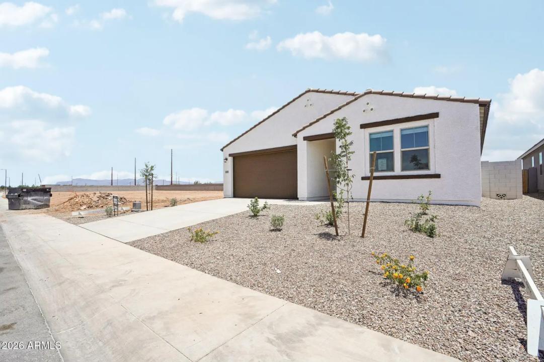 Real Estate Picture 2