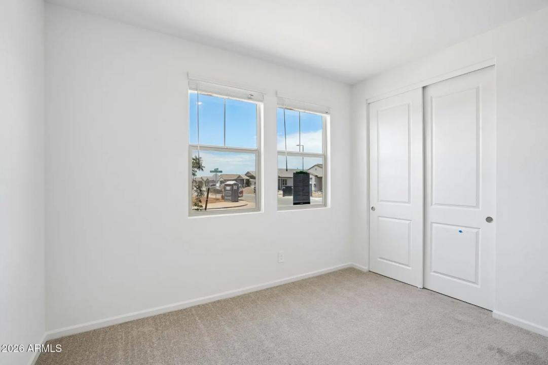 Real Estate Picture 13