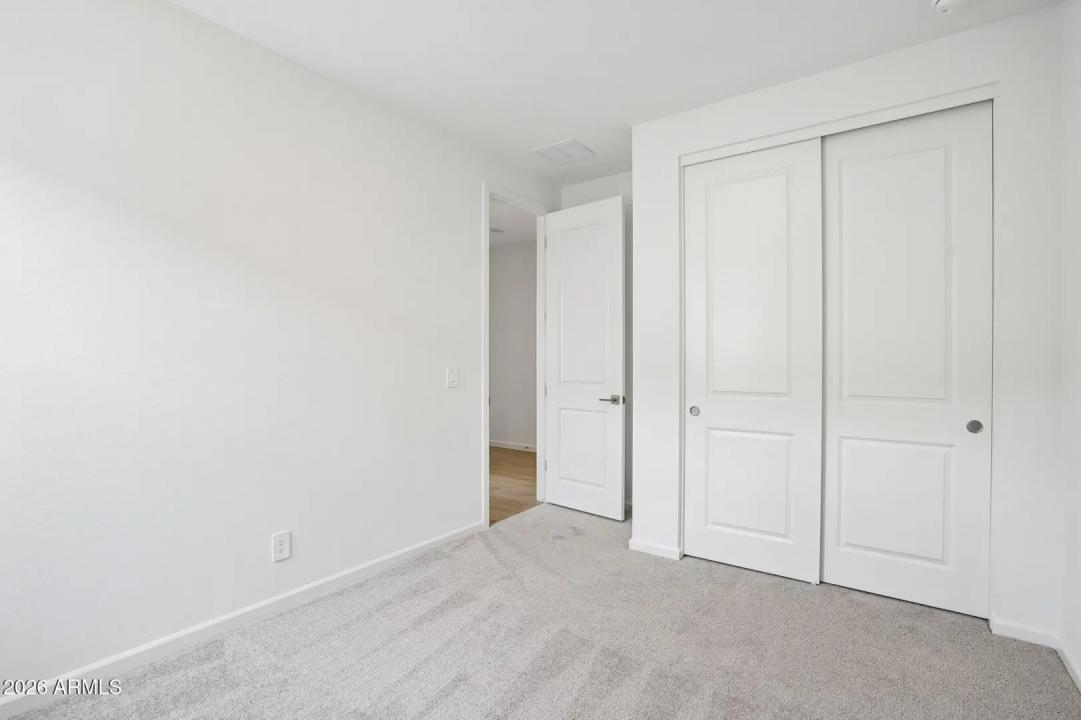 Real Estate Picture 15