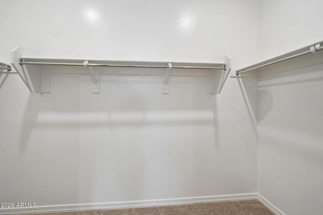 Real Estate Picture 3