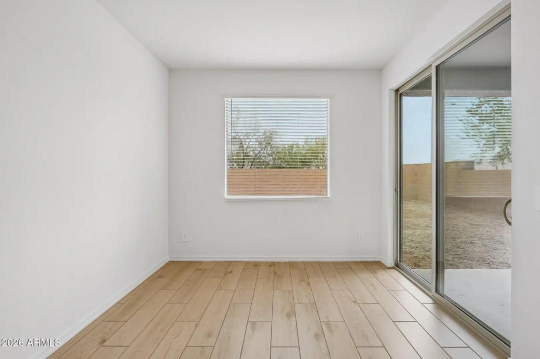 Real Estate Picture 29