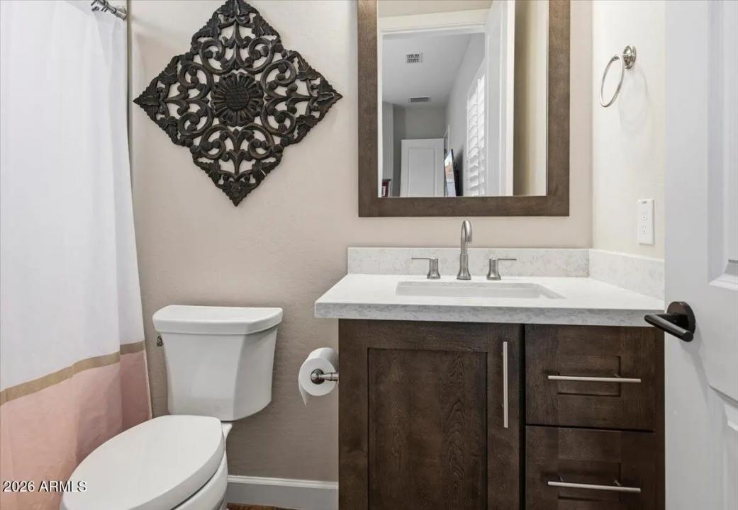 Real Estate Picture 38