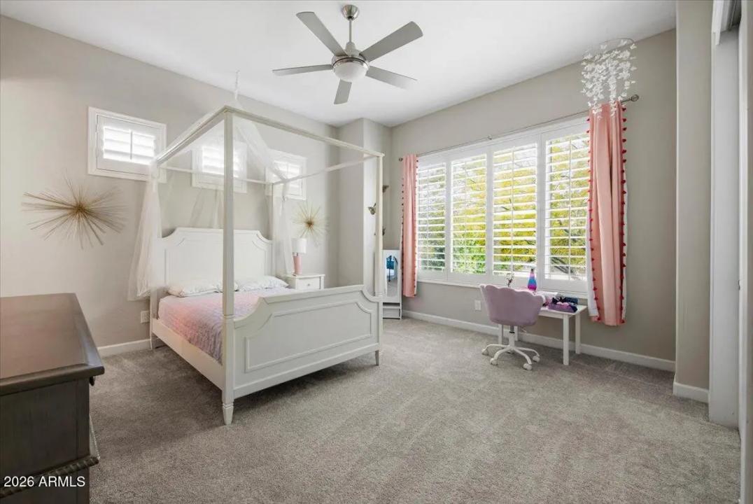 Real Estate Picture 40