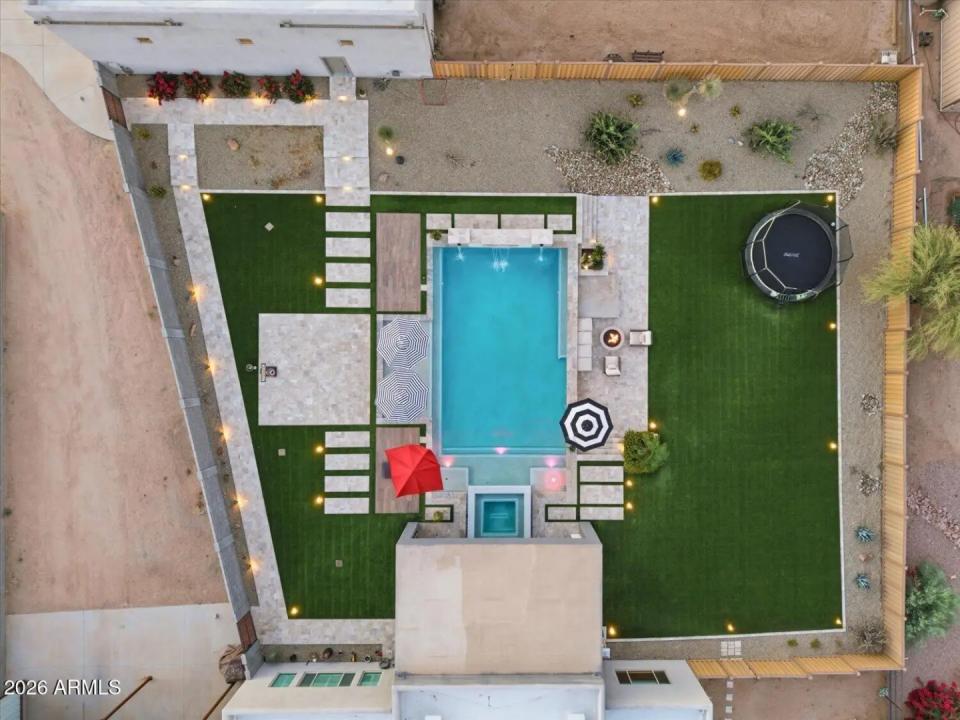 Real Estate Picture 63
