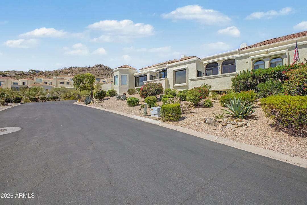 Real Estate Picture 34