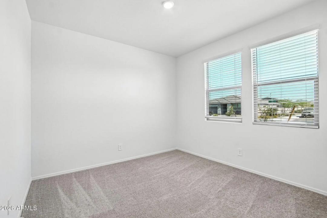 Real Estate Picture 26