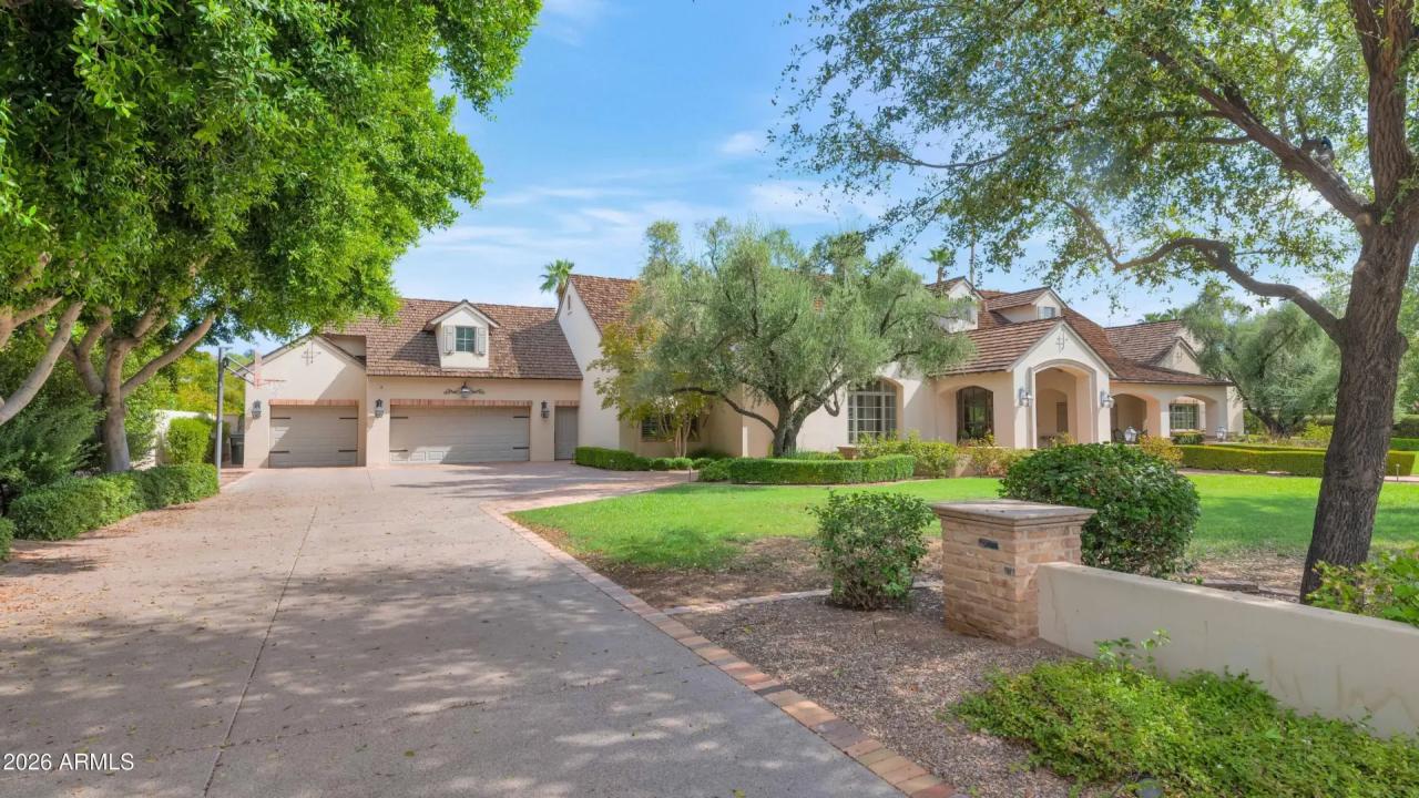 Real Estate Picture 1