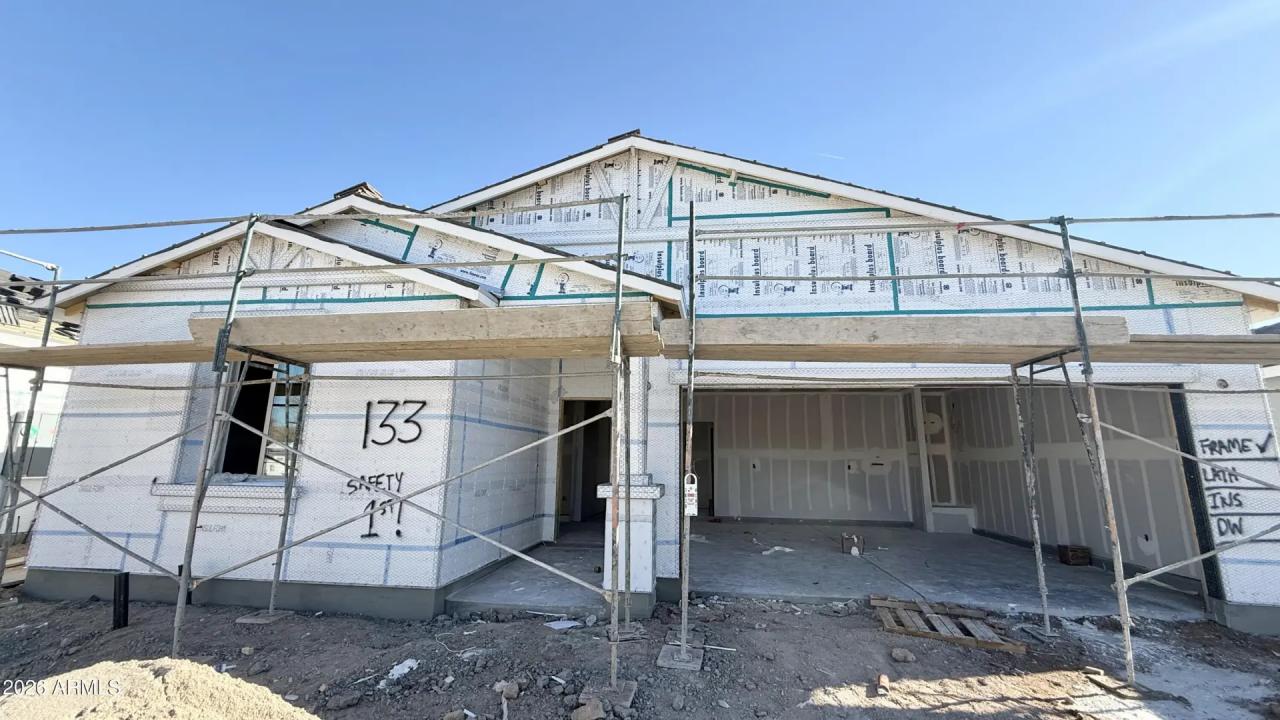 Real Estate Picture 2