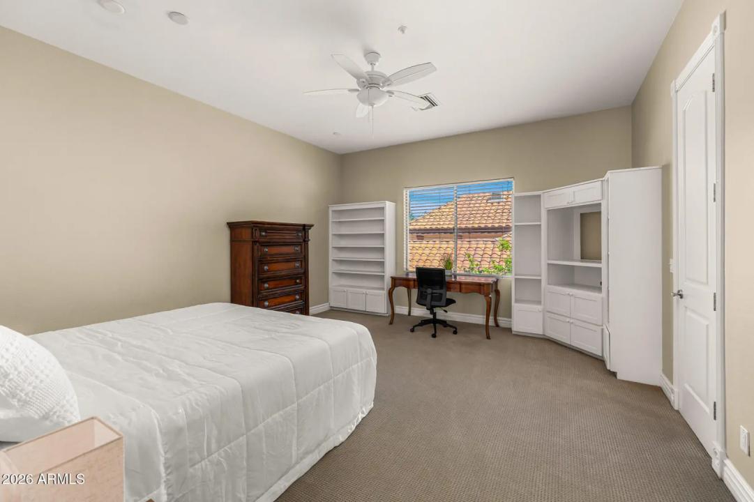 Real Estate Picture 26