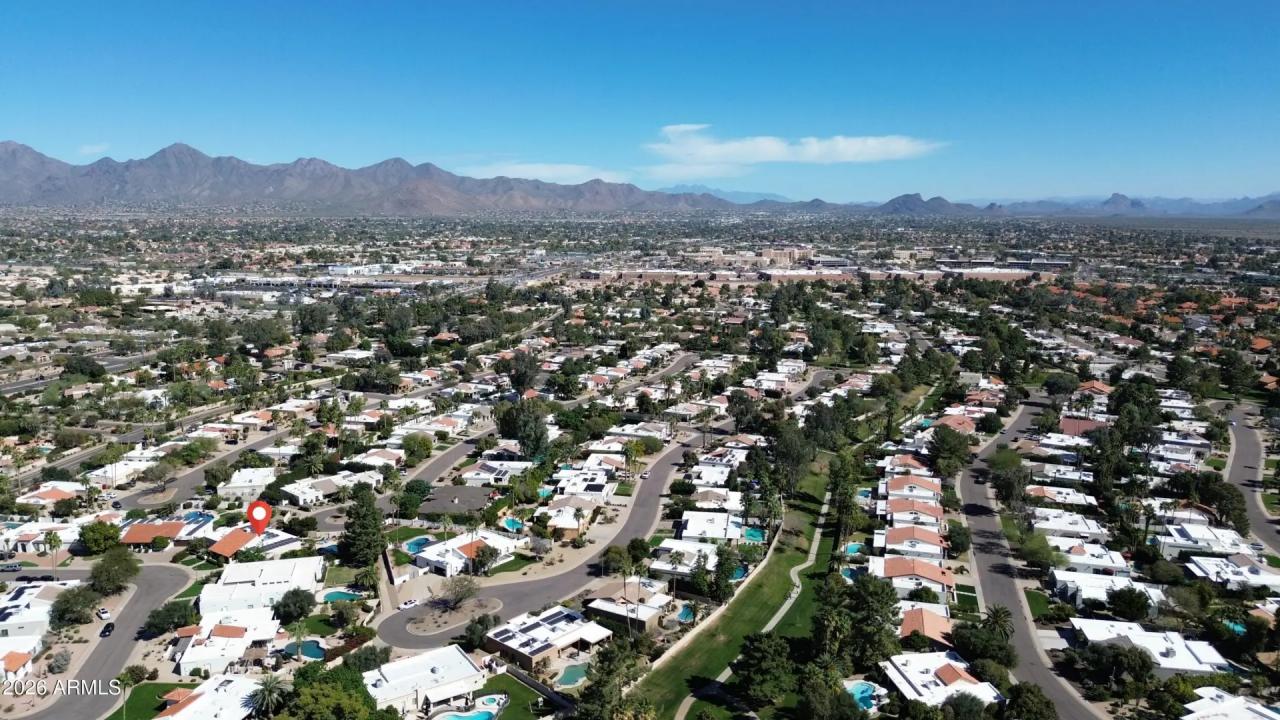 Real Estate Picture 1