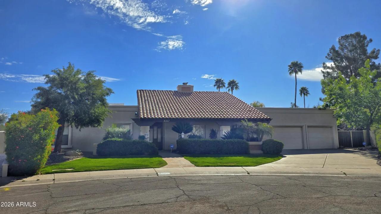 Real Estate Picture 3