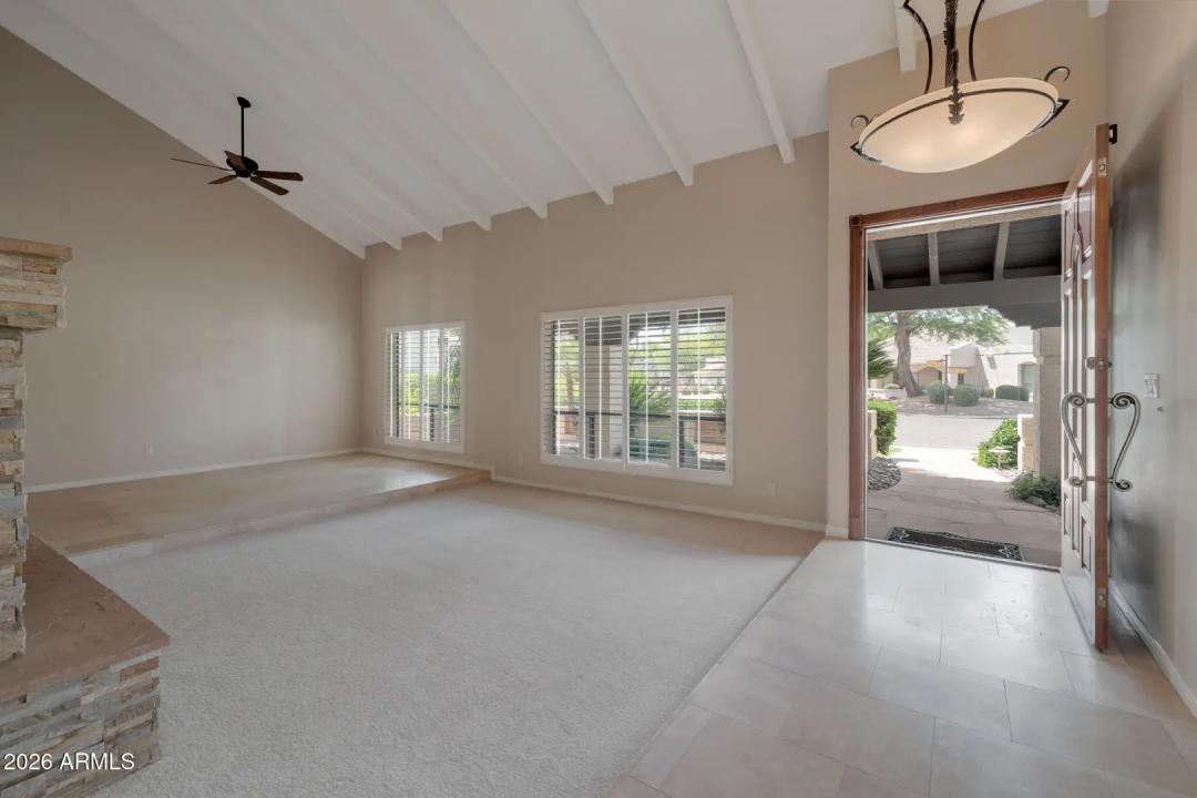 Real Estate Picture 6