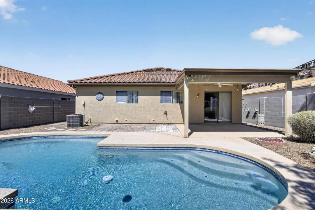 Real Estate Picture 29