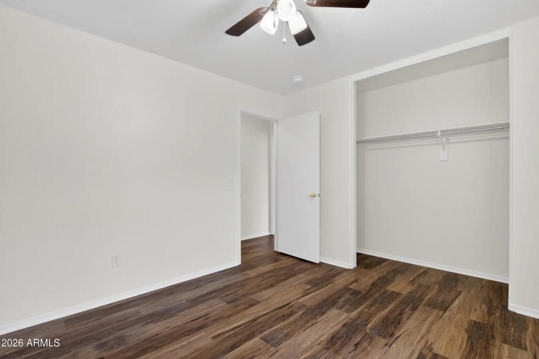 Real Estate Picture 24
