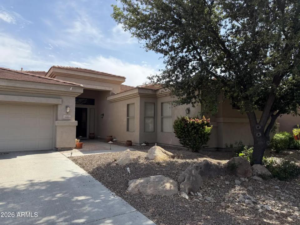 1065 W MUSKET Way Chandler AZ 85286