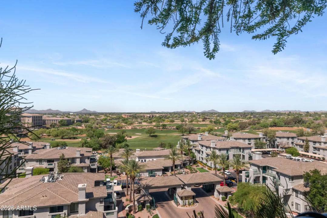 Real Estate Picture 15