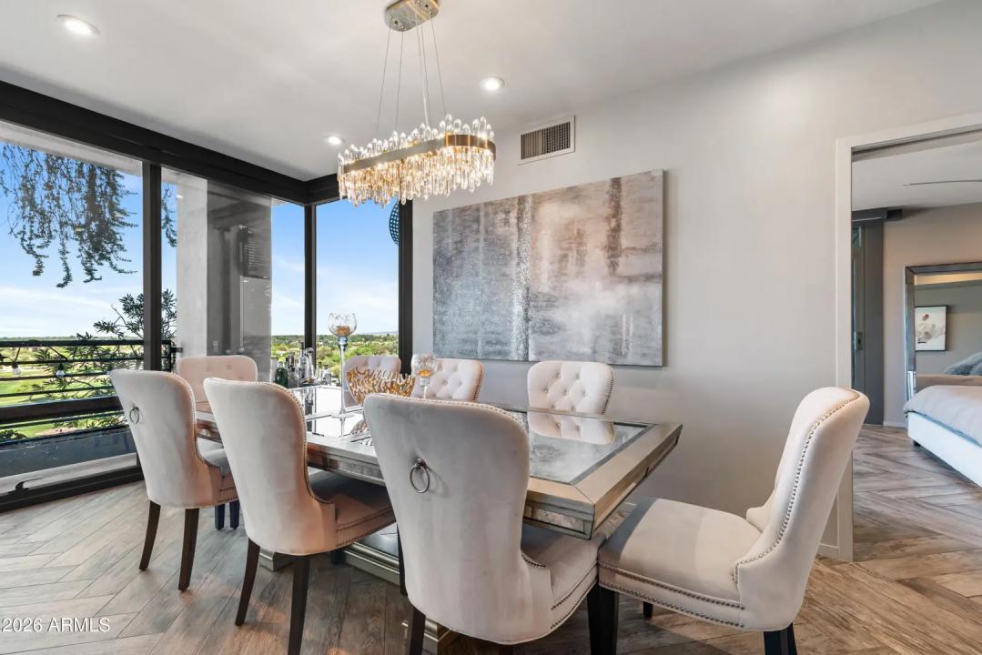 Real Estate Picture 19