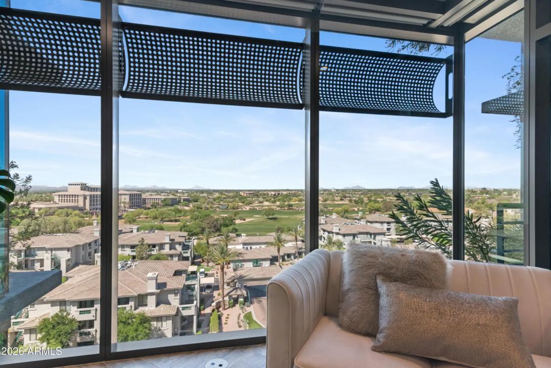 Real Estate Picture 23