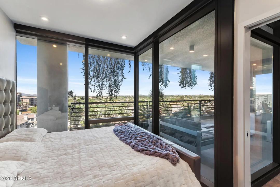 Real Estate Picture 34