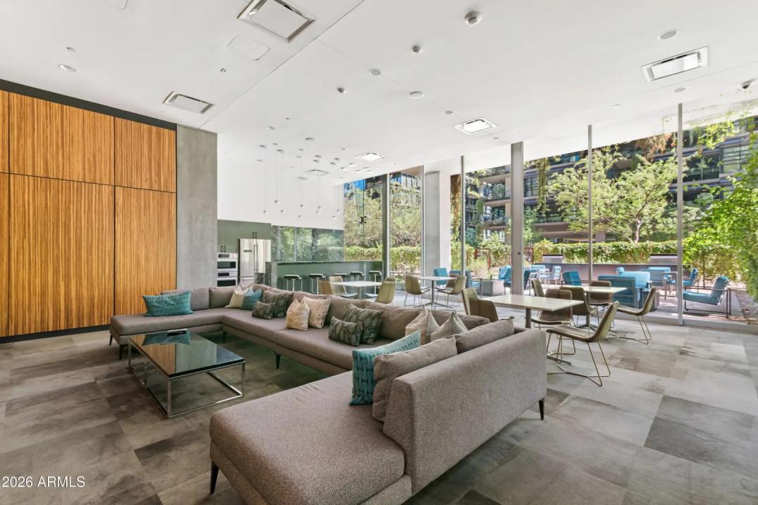 Real Estate Picture 58