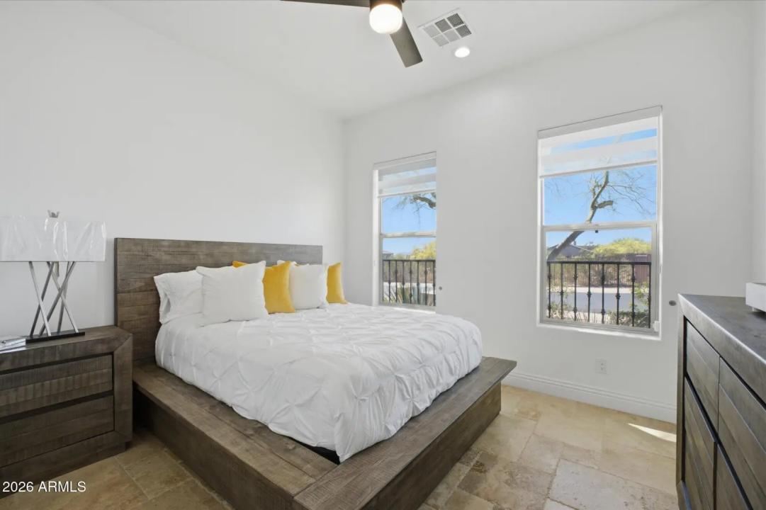 Real Estate Picture 35