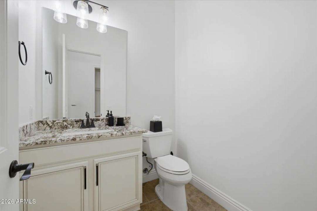 Real Estate Picture 29