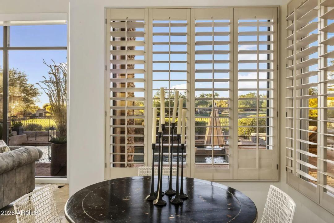 Real Estate Picture 16