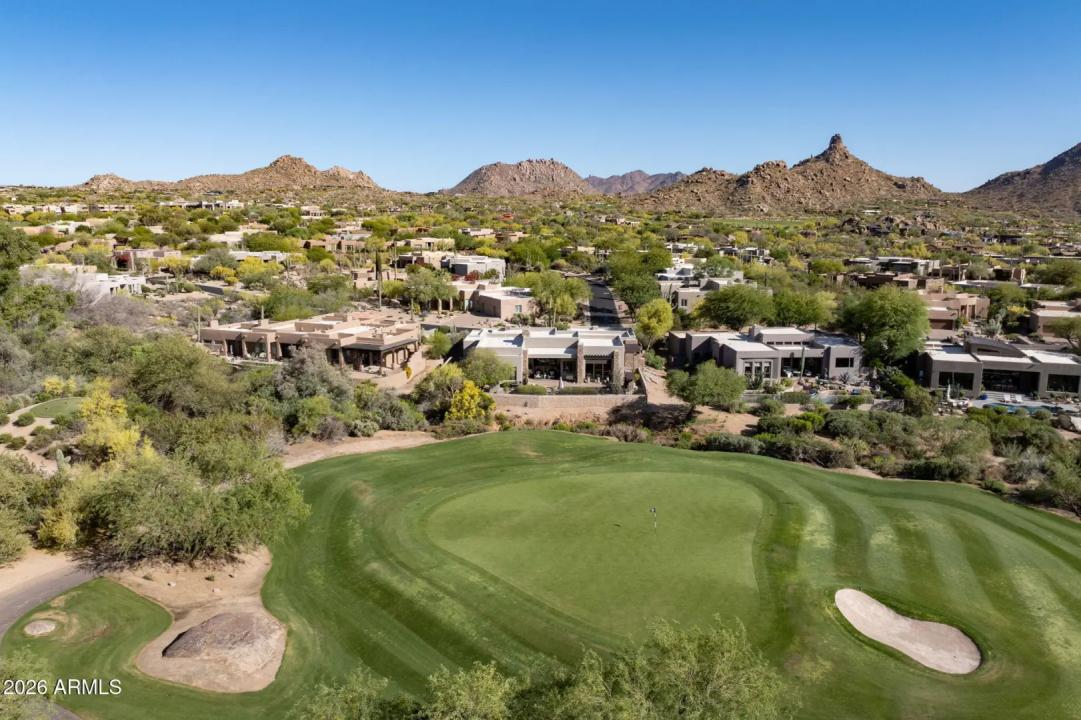Real Estate Picture 36
