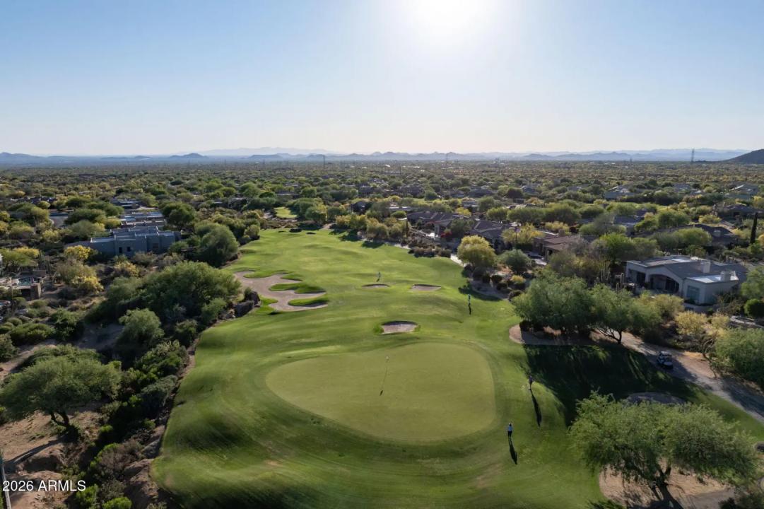 Real Estate Picture 37