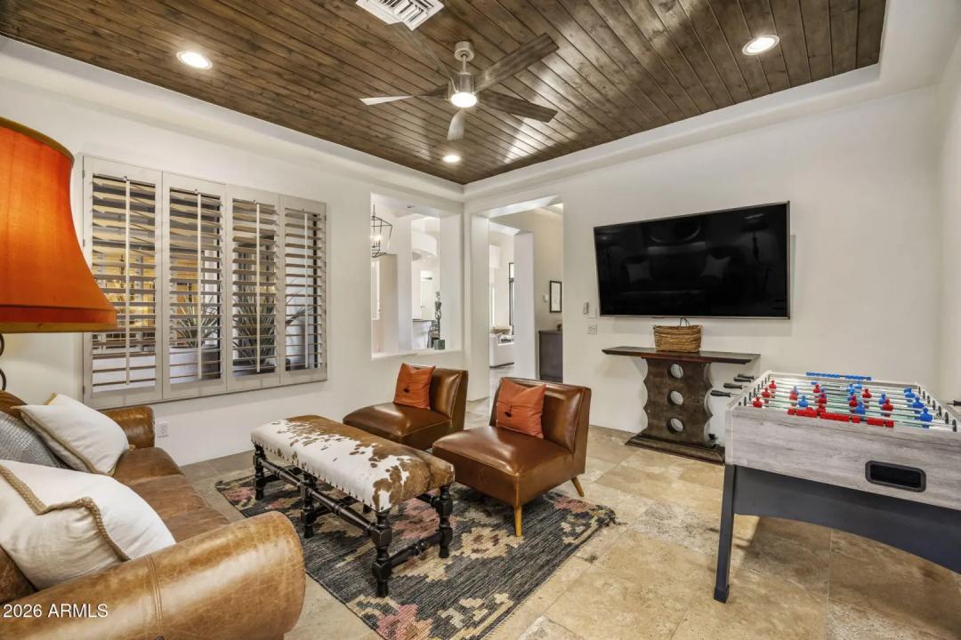 Real Estate Picture 29