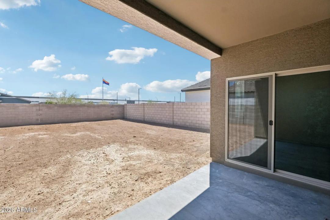 Real Estate Picture 30