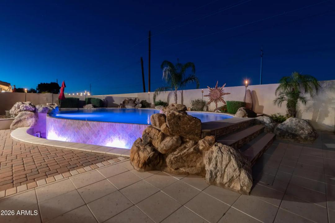 Real Estate Picture 30