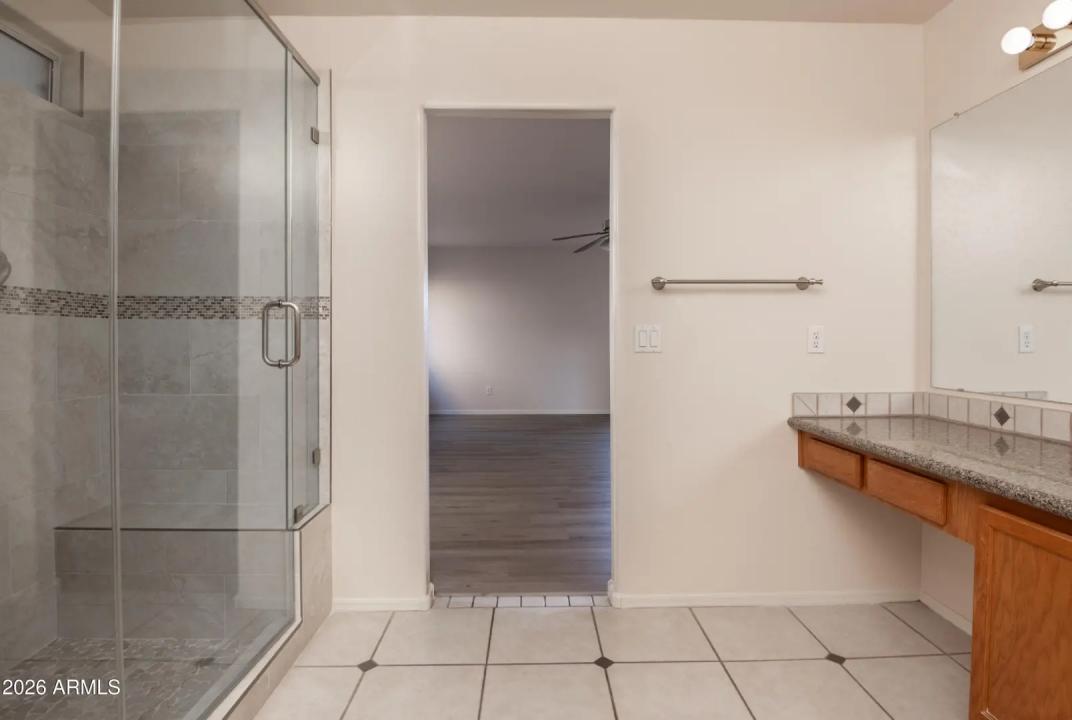 Real Estate Picture 22