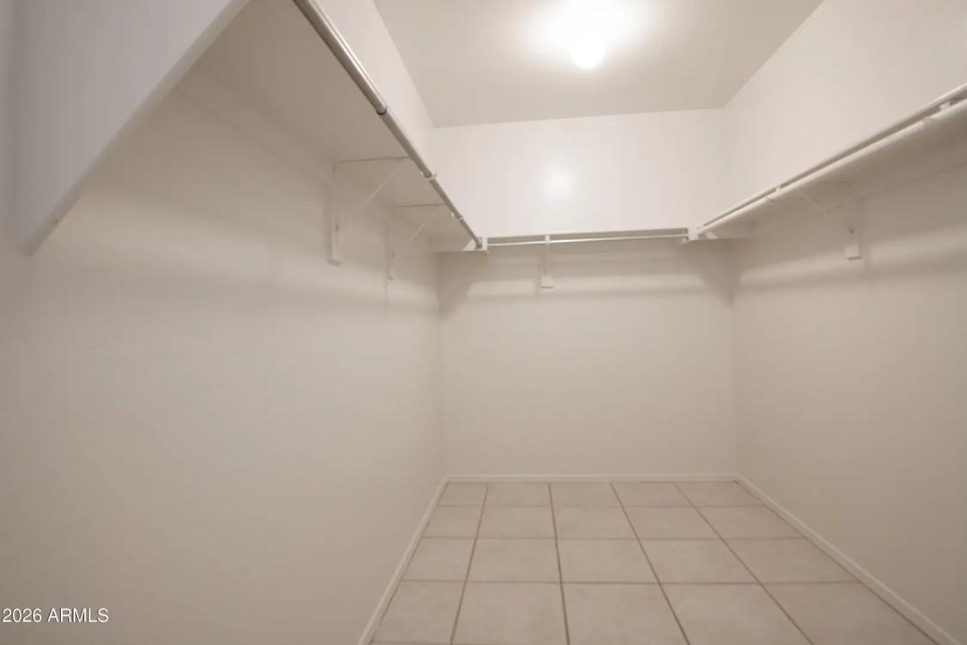 Real Estate Picture 23